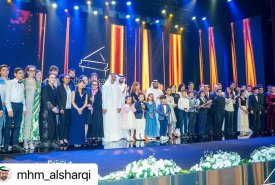 His Highness Sheikh Mohammed bin Hamad Al Sharqi witnesses the awards ceremony of the Fujairah International Piano Competition 5, organized by the Fujairah Academy of Fine Arts, and honors the winners.